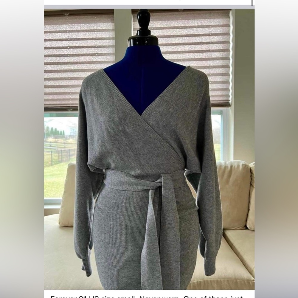 Forever 21 bodycon dress. Small.